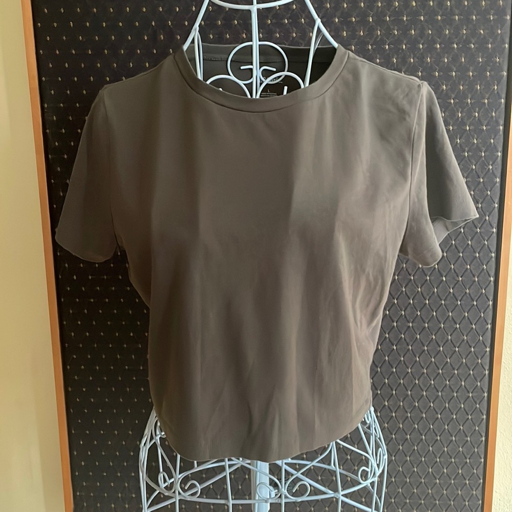 Simple crop top